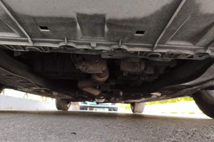 Used Buick Regal 2015 1.6T Elite Tech Model Chassis Front