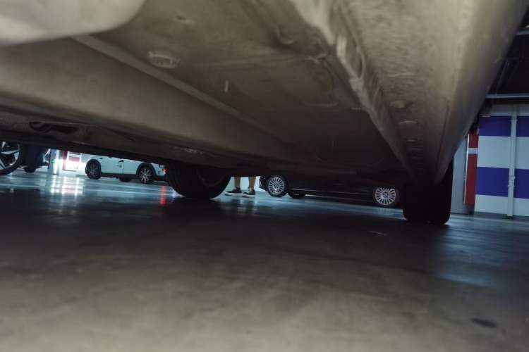 Used Buick Regal 2015 1.6T Elite Tech Model Chassis Front Left