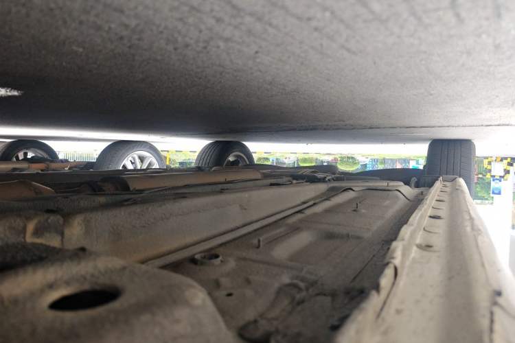 Used Buick Regal 2015 1.6T Elite Tech Model Chassis Front Right