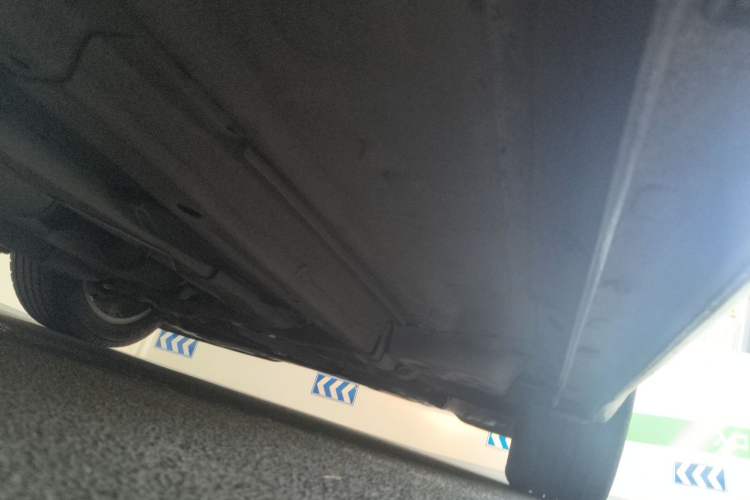 Used Buick Regal 2015 1.6T Leading Technology Model Chassis Front Right