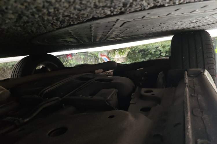 Used Buick Regal 2015 2.0L Elite Fashion Edition Chassis Rear Right