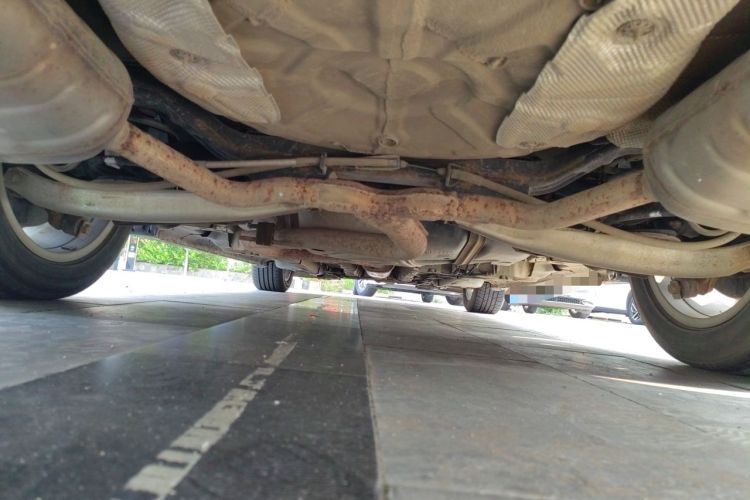 Used Buick Regal 2015 1.6T Elite Tech Model Chassis Rear