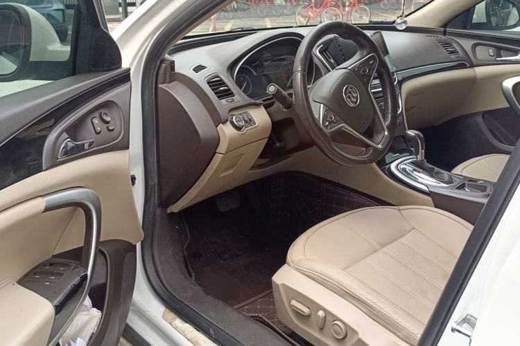 Used Buick Regal 2015 2.0L Elite Fashion Edition Driver Seat