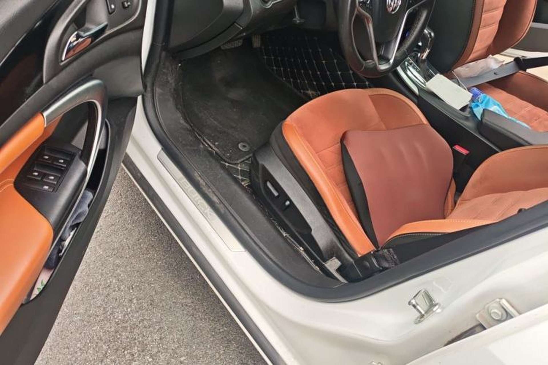 Used Buick Regal 2015 1.6T Elite Tech Model Driver Seat