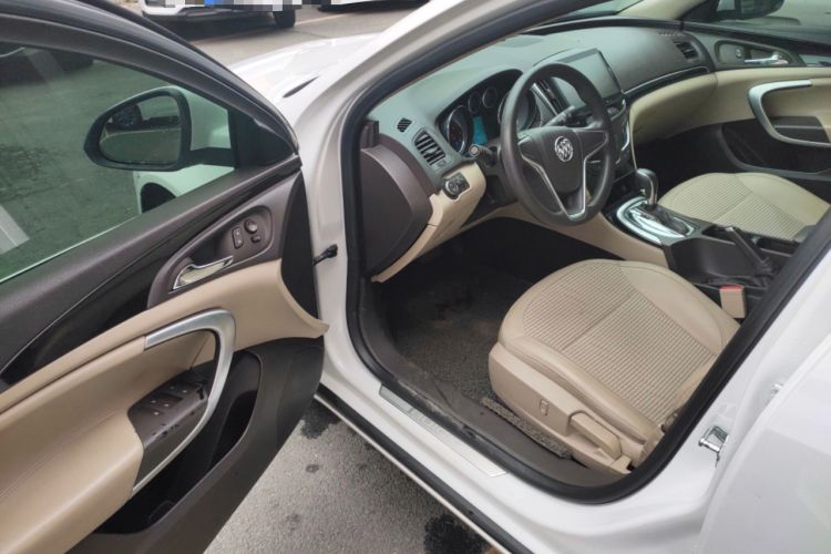 Used Buick Regal 2015 2.0L Leading Fashion Edition Driver Seat