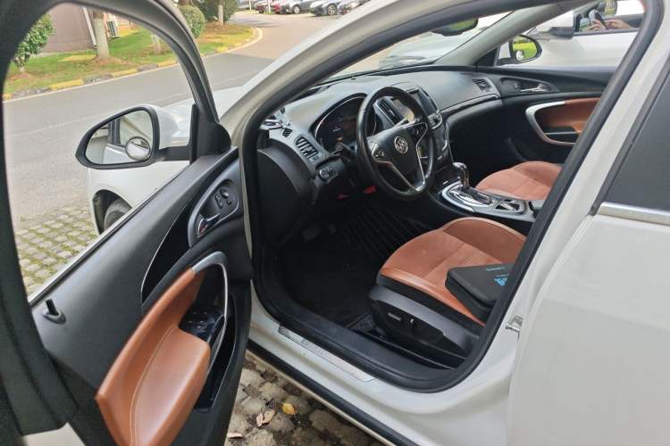 Used Buick Regal 2015 1.6T Elite Tech Model Driver Seat