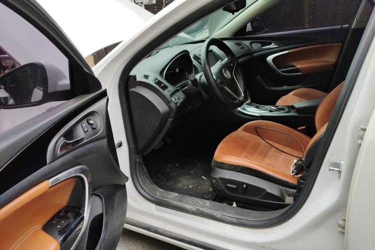 Used Buick Regal 2015 1.6T Elite Tech Model Driver Seat