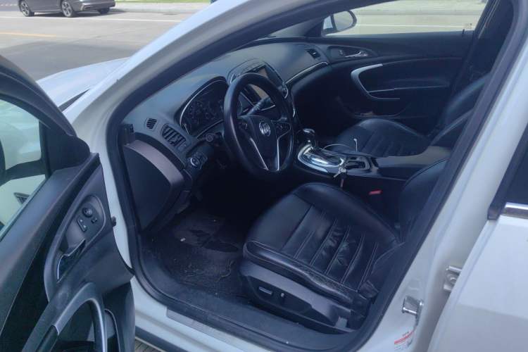 Used Buick Regal 2015 1.6T Elite Tech Model Driver Seat