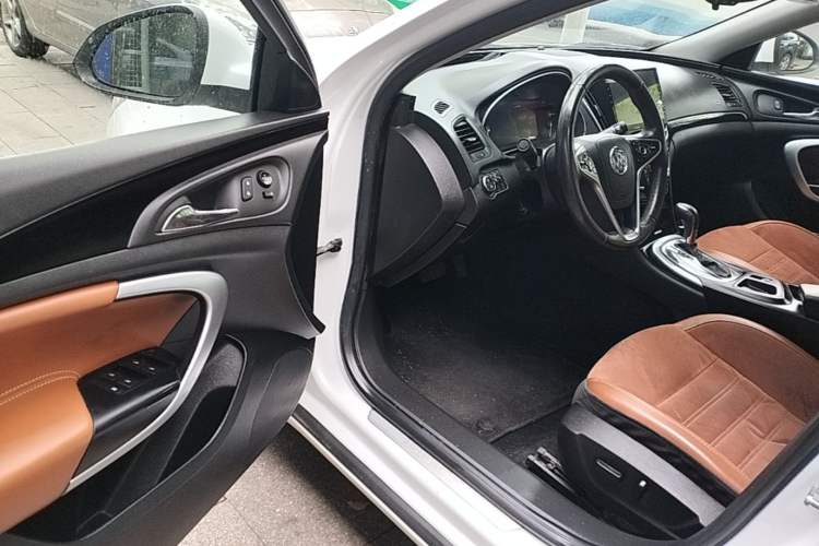Used Buick Regal 2015 1.6T Elite Tech Model Driver Seat