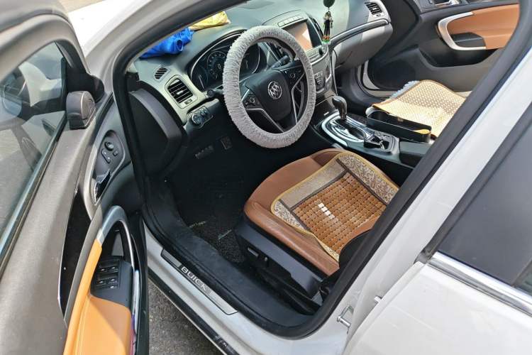 Used Buick Regal 2015 1.6T Elite Tech Model Driver Seat