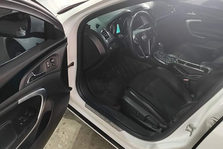 Used Buick Regal 2015 1.6T Leading Technology Model Driver Seat