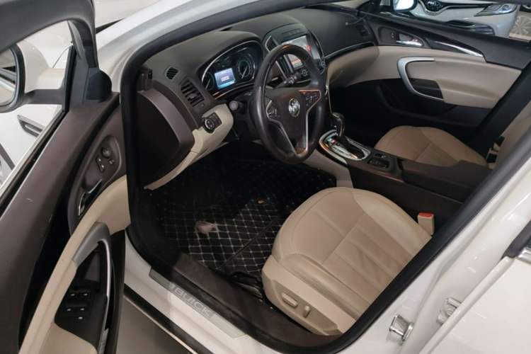 Used Buick Regal 2015 2.0L Elite Fashion Edition Driver Seat