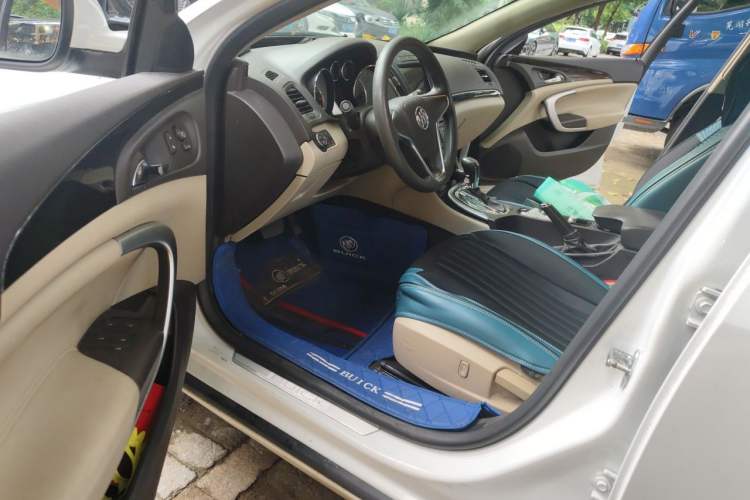 Used Buick Regal 2015 2.0L Leading Fashion Edition Driver Seat