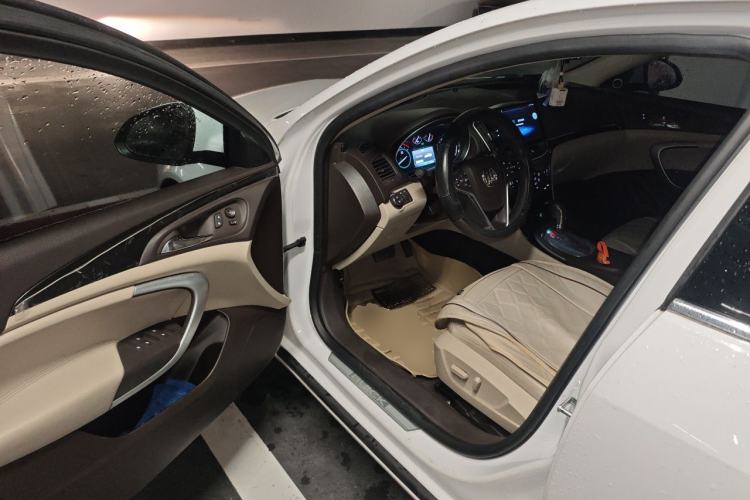 Used Buick Regal 2015 2.0L Elite Fashion Edition Driver Seat