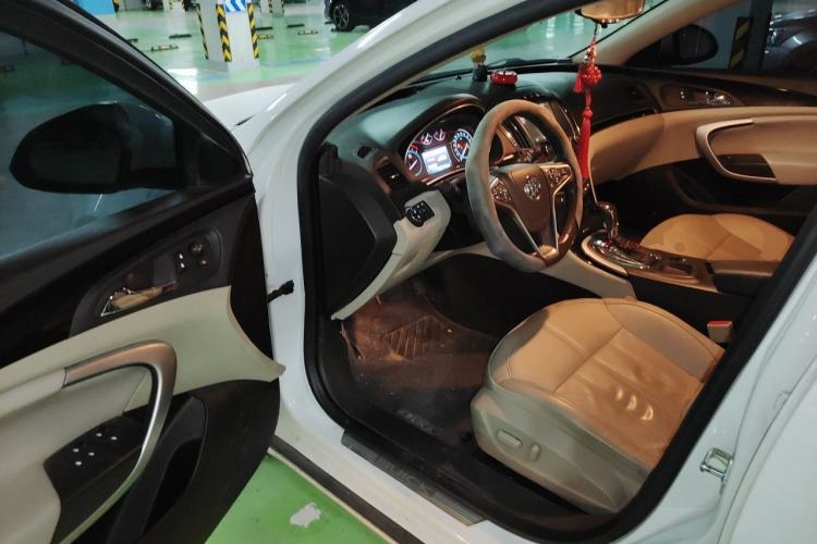 Used Buick Regal 2015 2.0L Elite Fashion Edition Driver Seat