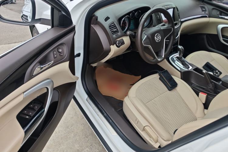 Used Buick Regal 2015 2.0L Leading Fashion Edition Driver Seat