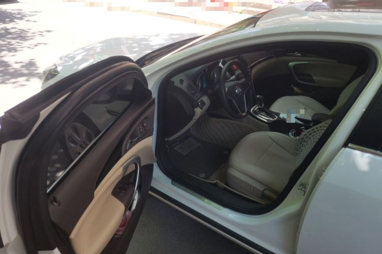 Used Buick Regal 2015 2.0L Leading Fashion Edition Driver Seat