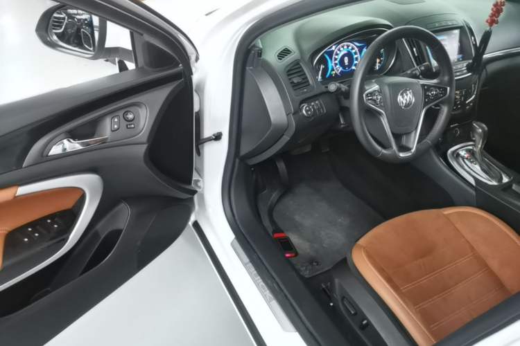 Used Buick Regal 2015 1.6T Elite Tech Model Driver Seat