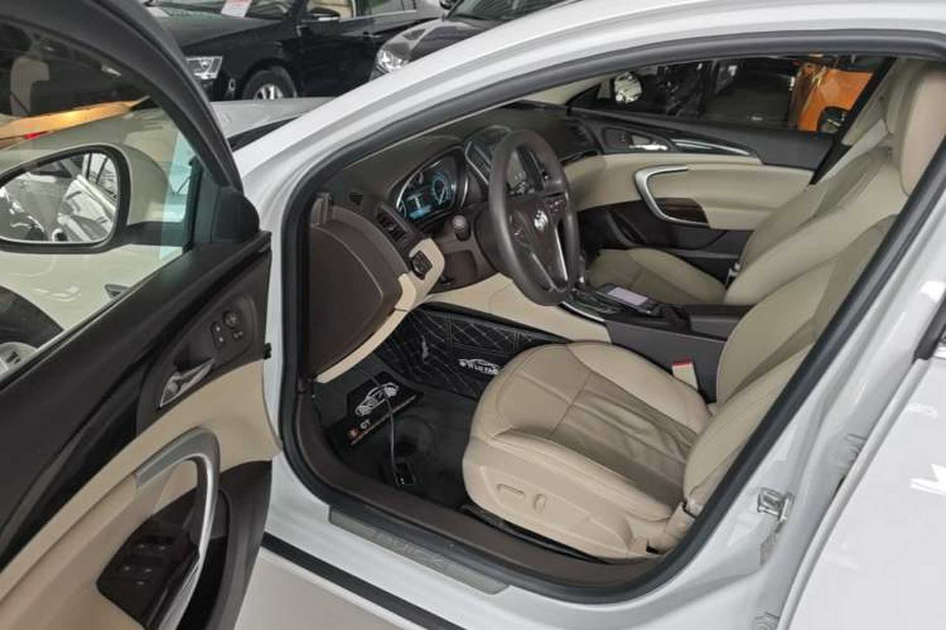 Used Buick Regal 2015 2.0L Elite Fashion Edition Driver Seat