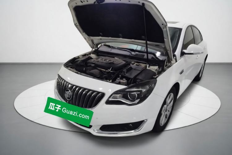 Używany Buick Regal 2015 2.0L Leading Fashion Edition Guazi used car, China used car export, Used car for sale, Used cars, Cheapest cars for sale