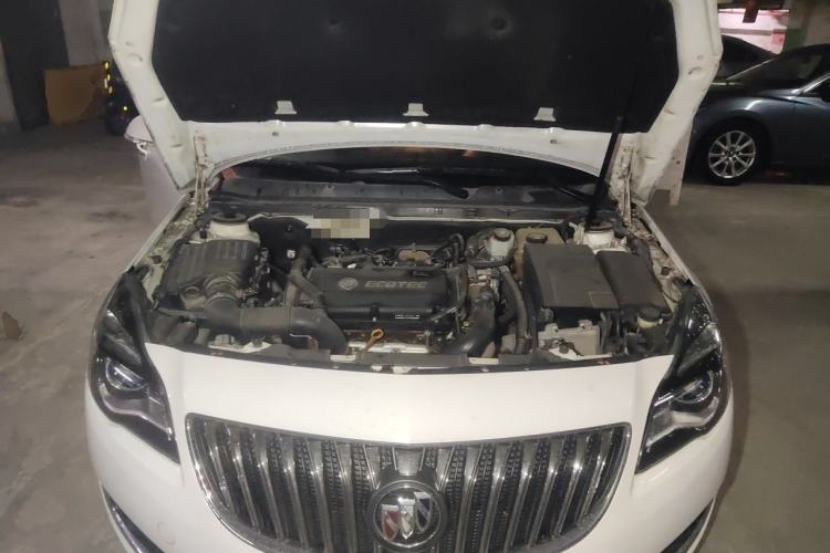 Used Buick Regal 2015 1.6T Elite Tech Model Engine Bay