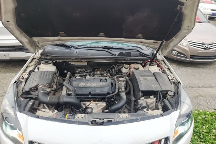 Used Buick Regal 2015 1.6T Elite Tech Model Engine Bay