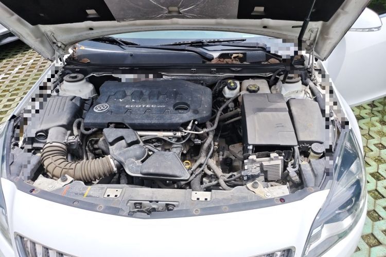 Used Buick Regal 2015 2.0L Leading Fashion Edition Engine Bay