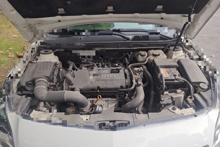 Used Buick Regal 2015 1.6T Elite Tech Model Engine Bay