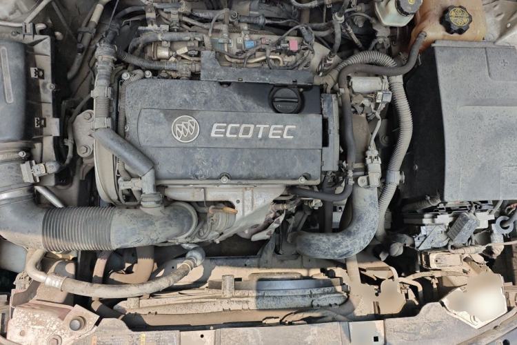 Used Buick Regal 2015 1.6T Leading Technology Model Engine Bay