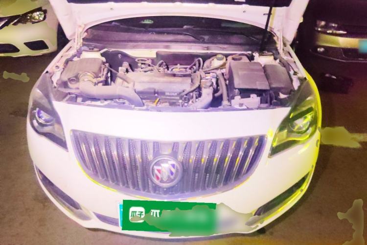 Used Buick Regal 2015 1.6T Elite Tech Model Engine Bay