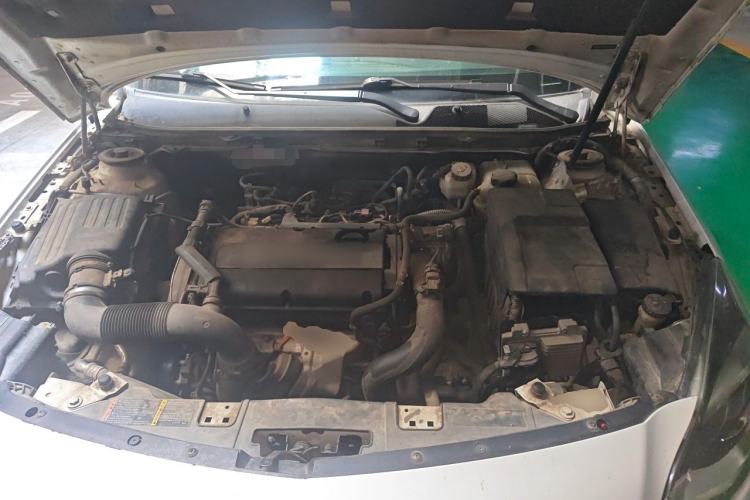 Used Buick Regal 2015 1.6T Elite Tech Model Engine Bay