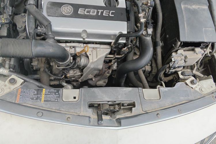Used Buick Regal 2015 1.6T Elite Tech Model Engine Bay