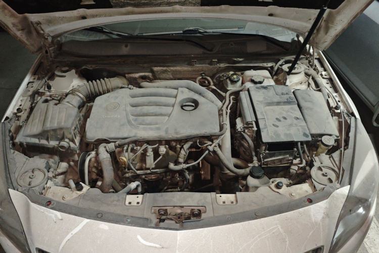 Used Buick Regal 2015 GS 2.0T Grand Sport Edition Engine Bay