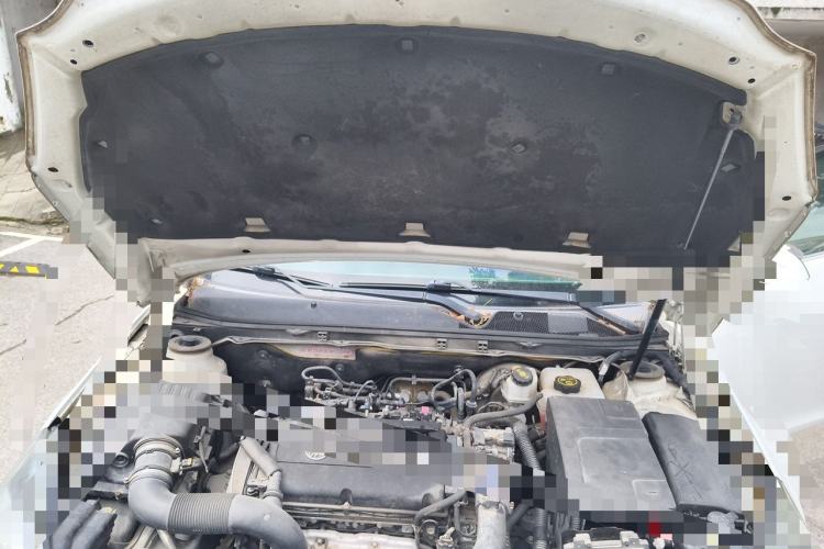 Used Buick Regal 2015 1.6T Elite Tech Model Engine Bay