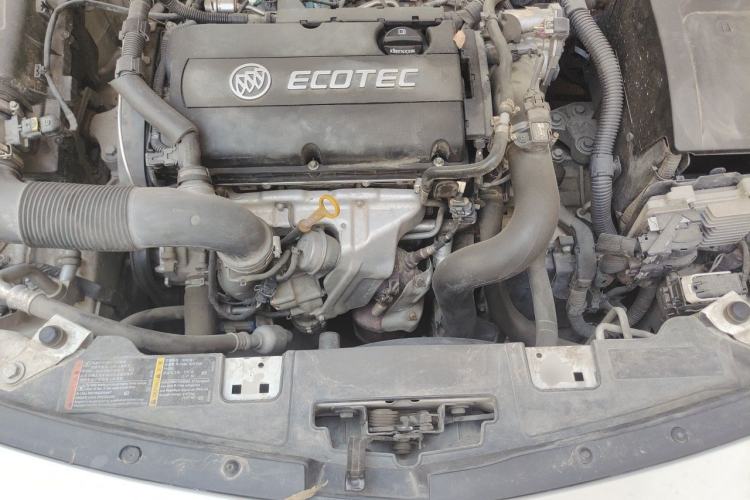 Used Buick Regal 2015 1.6T Elite Tech Model Engine Bay