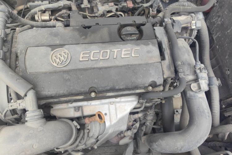 Used Buick Regal 2015 1.6T Elite Tech Model Engine Bay
