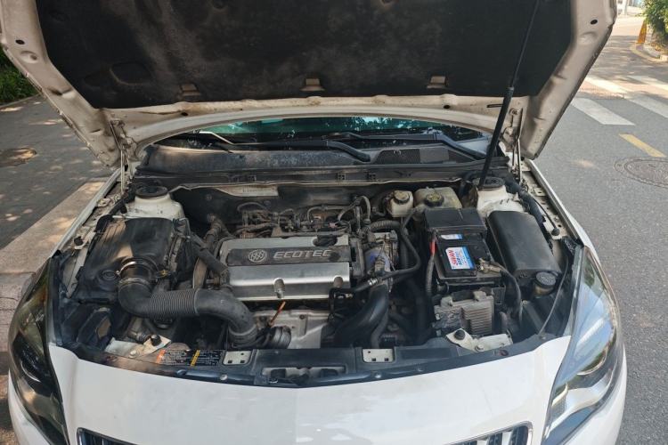 Used Buick Regal 2015 1.6T Leading Technology Model Engine Bay