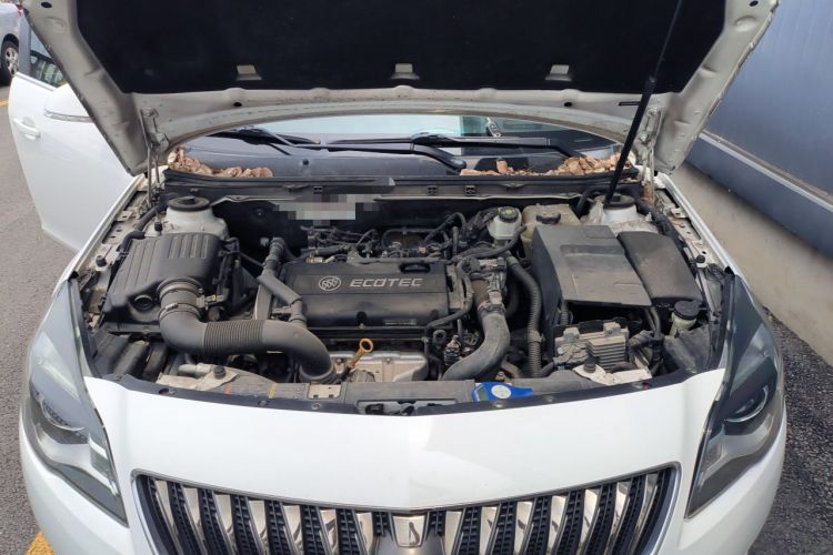 Used Buick Regal 2015 1.6T Leading Technology Model Engine Bay
