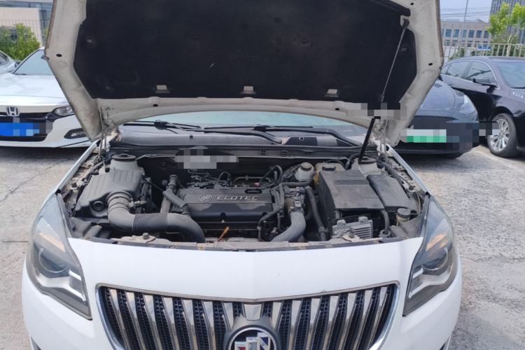 Used Buick Regal 2015 1.6T Leading Technology Model Engine Bay