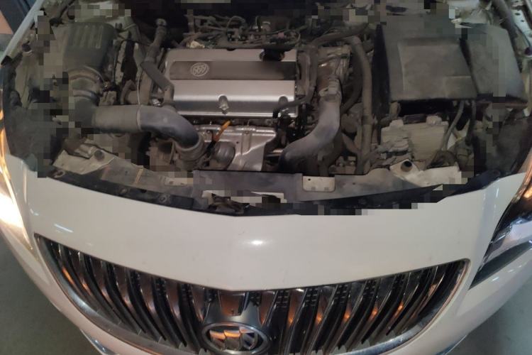 Used Buick Regal 2015 1.6T Leading Technology Model Engine Bay