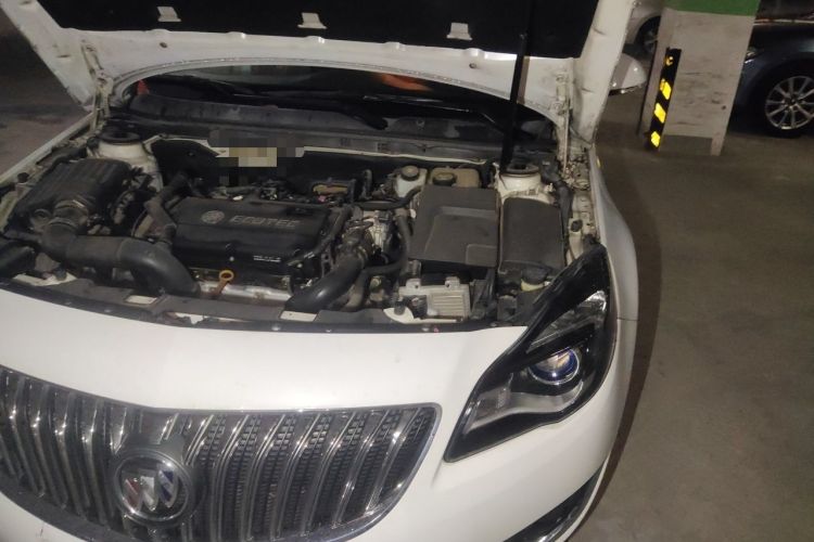 Used Buick Regal 2015 1.6T Elite Tech Model Engine Bay Left