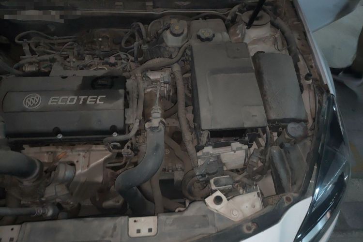 Used Buick Regal 2015 1.6T Leading Technology Model Engine Bay Left