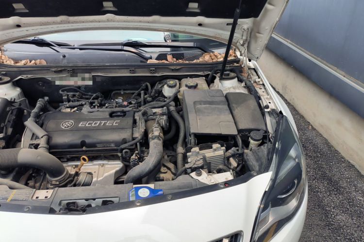 Used Buick Regal 2015 1.6T Leading Technology Model Engine Bay Left