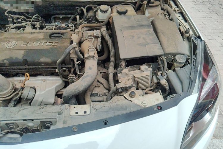 Used Buick Regal 2015 1.6T Leading Technology Model Engine Bay Left