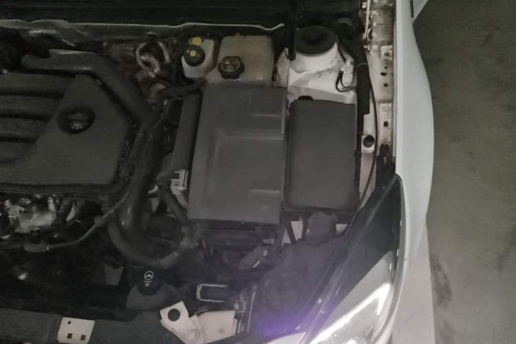 Used Buick Regal 2015 GS 2.0T Grand Sport Edition Engine Bay Left