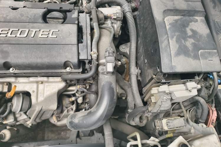 Used Buick Regal 2015 1.6T Leading Technology Model Engine Bay Left