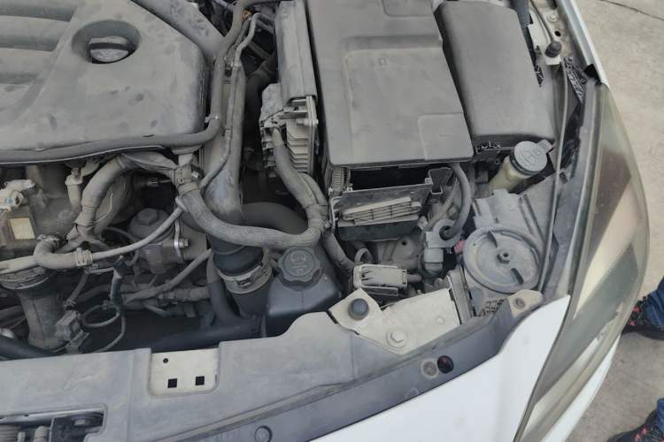 Used Buick Regal 2015 GS 2.0T Grand Sport Edition Engine Bay Left
