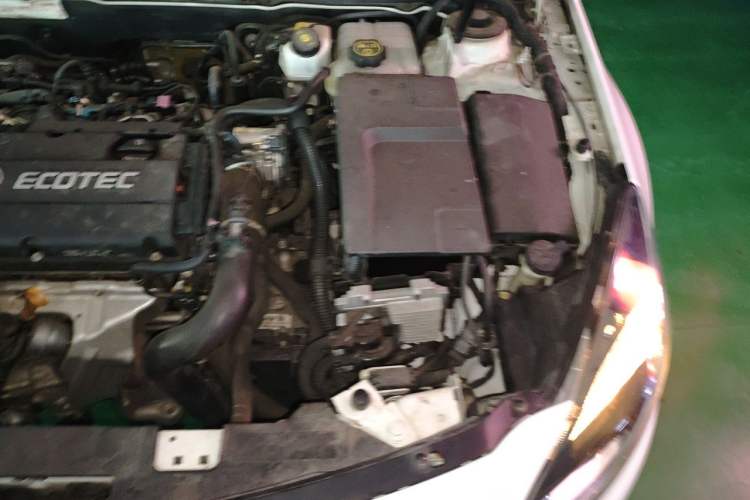 Used Buick Regal 2015 1.6T Elite Tech Model Engine Bay Left