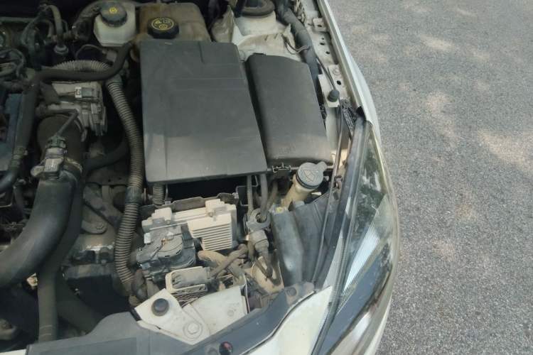 Used Buick Regal 2015 1.6T Leading Technology Model Engine Bay Left