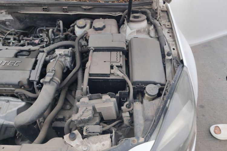 Used Buick Regal 2015 1.6T Leading Technology Model Engine Bay Left
